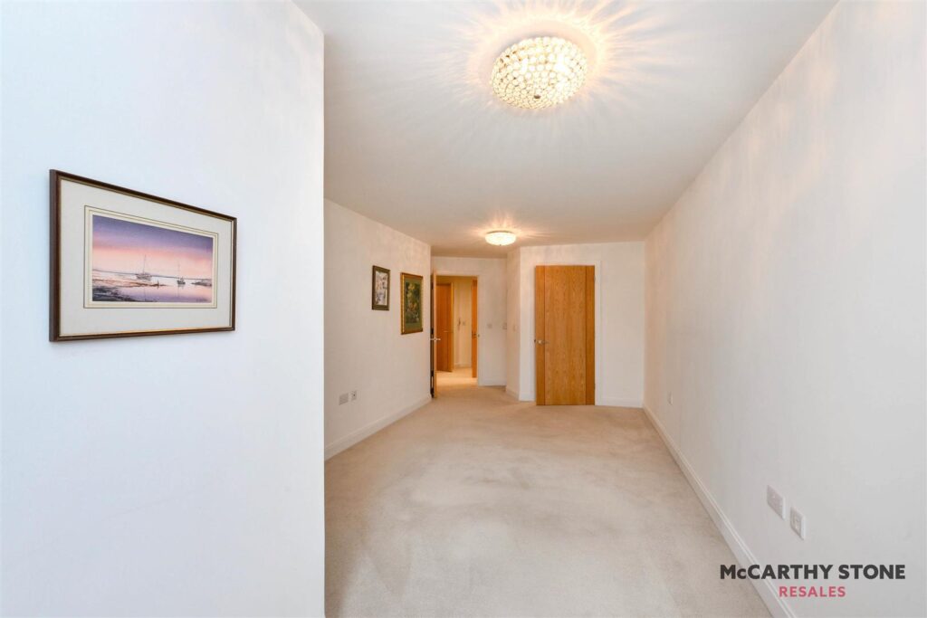 Isabella House, Hale Road, Hertford SG13 8EN