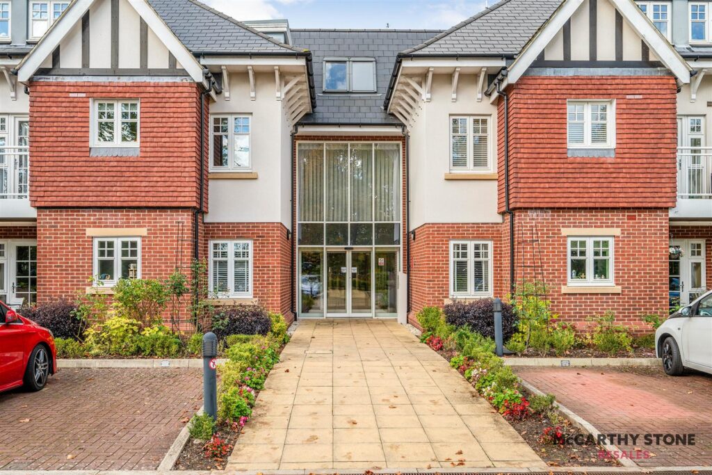 Brueton Place, 218 – 220 Blossomfield Road, Solihull, B91 1PT