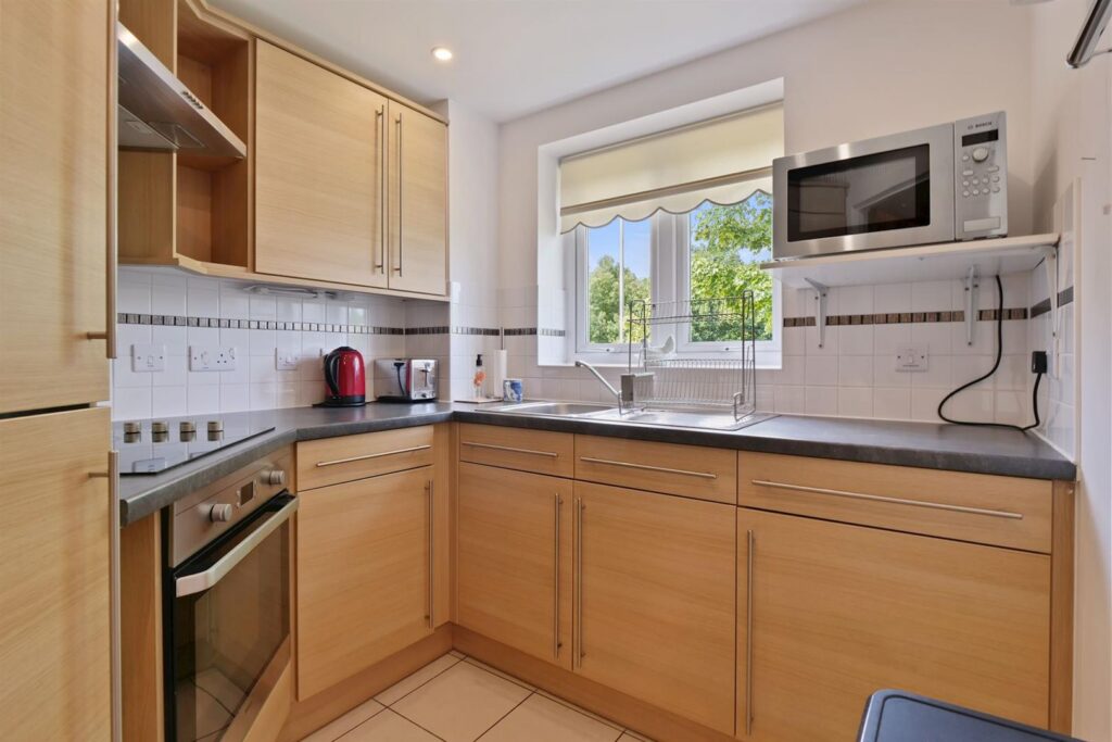 Penlee Close, Edenbridge
