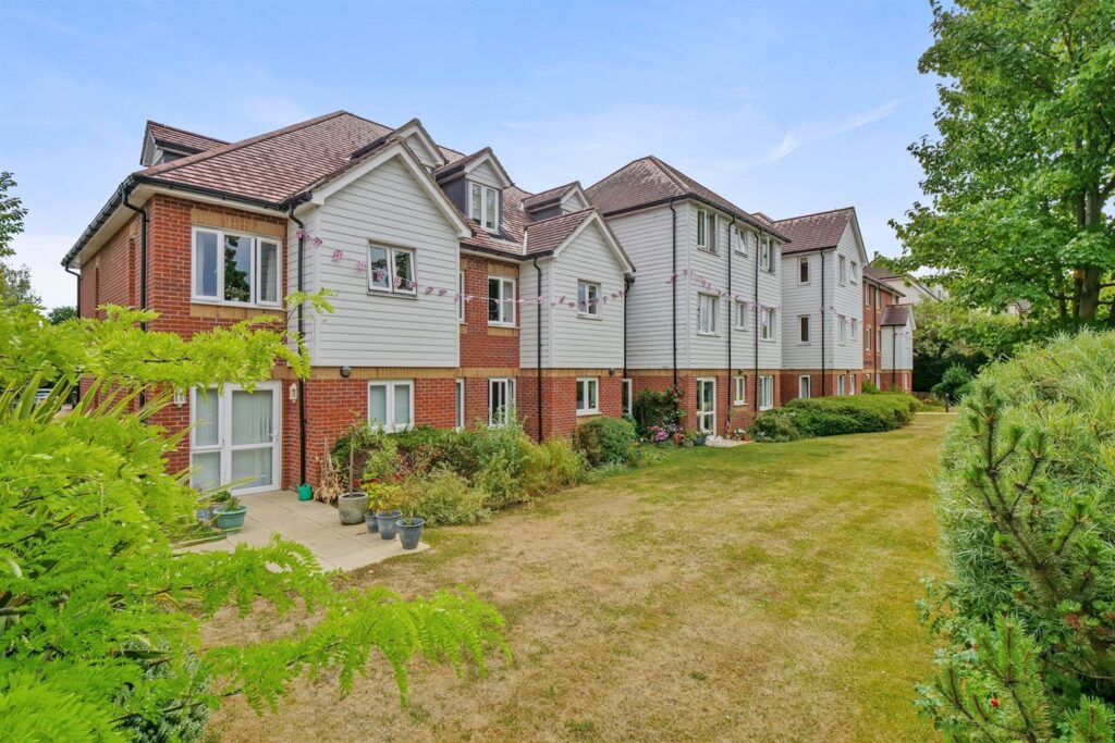 Penlee Close, Edenbridge