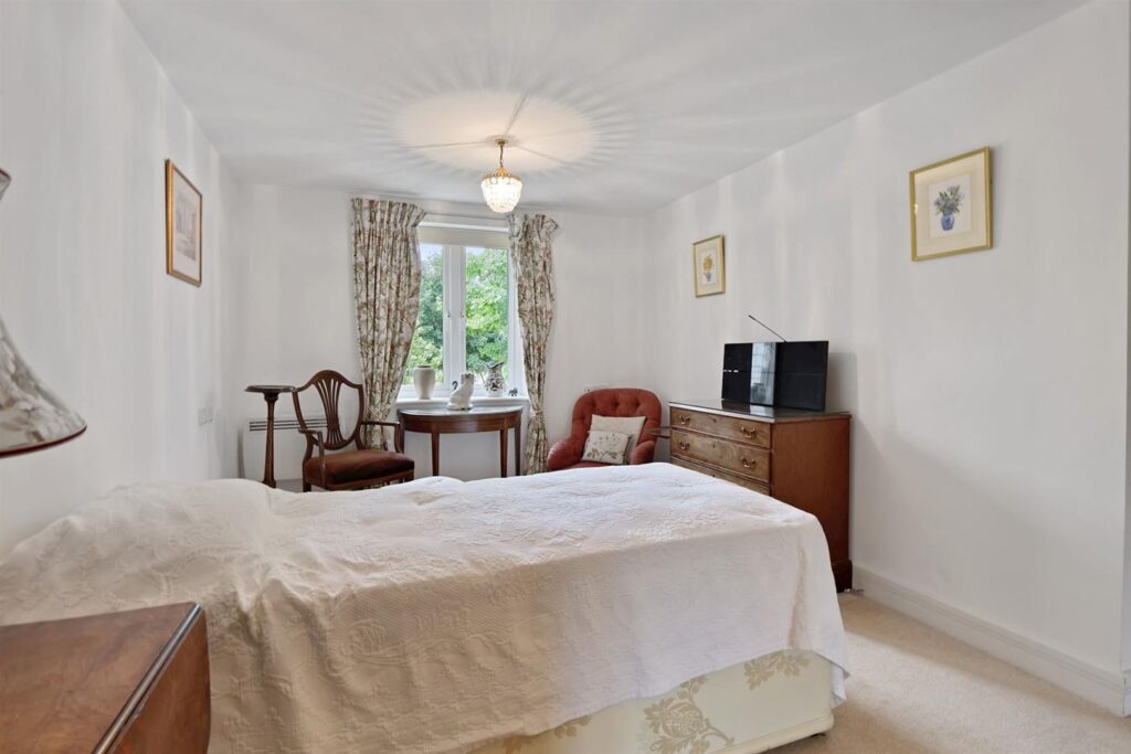 Penlee Close, Edenbridge