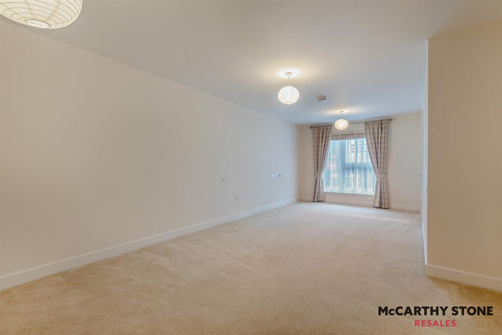 Monument Place, Endless Street, Salisbury, SP1 3GE