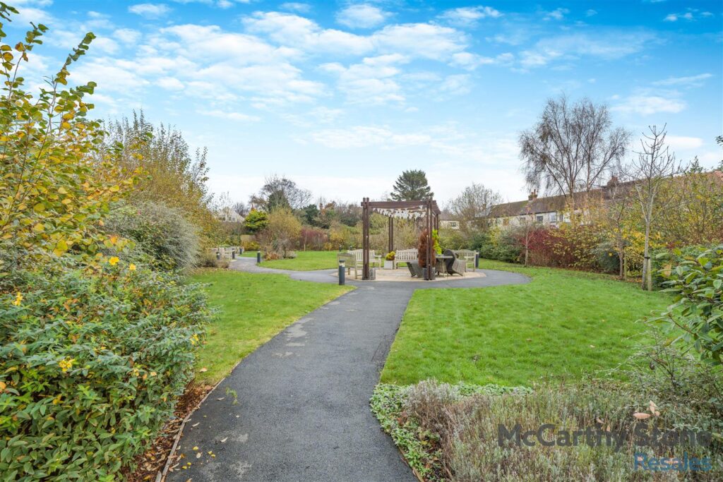 Crocus Court, Station Road, Poulton-Le-Fylde, FY6 7XJ