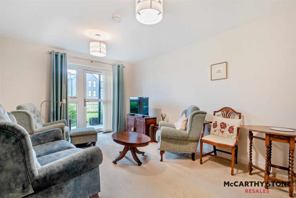 Island View, Shortwood Copse Lane, Basingstoke