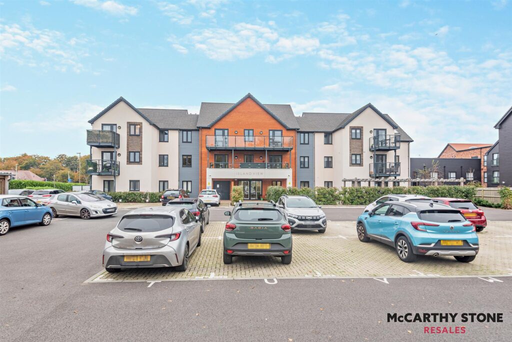 Island View, Shortwood Copse Lane, Basingstoke