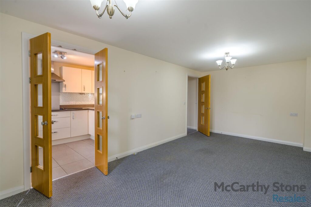 Crocus Court, Station Road, Poulton-Le-Fylde, FY6 7XJ