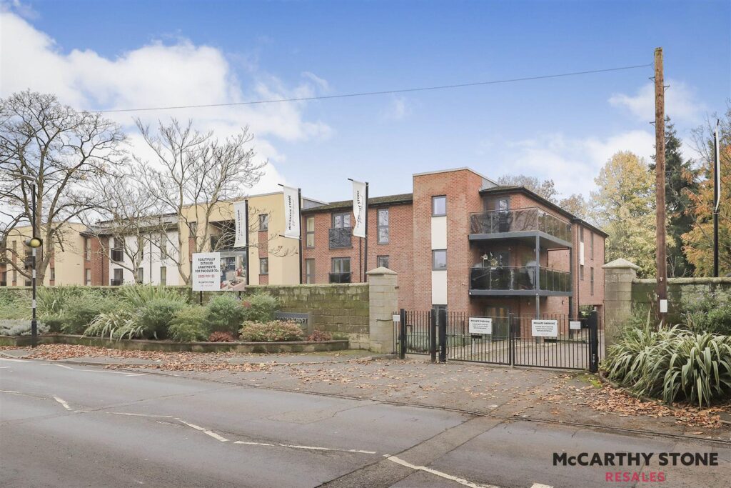 Thorneycroft, Wood Road, Tettenhall, WV6 8PR