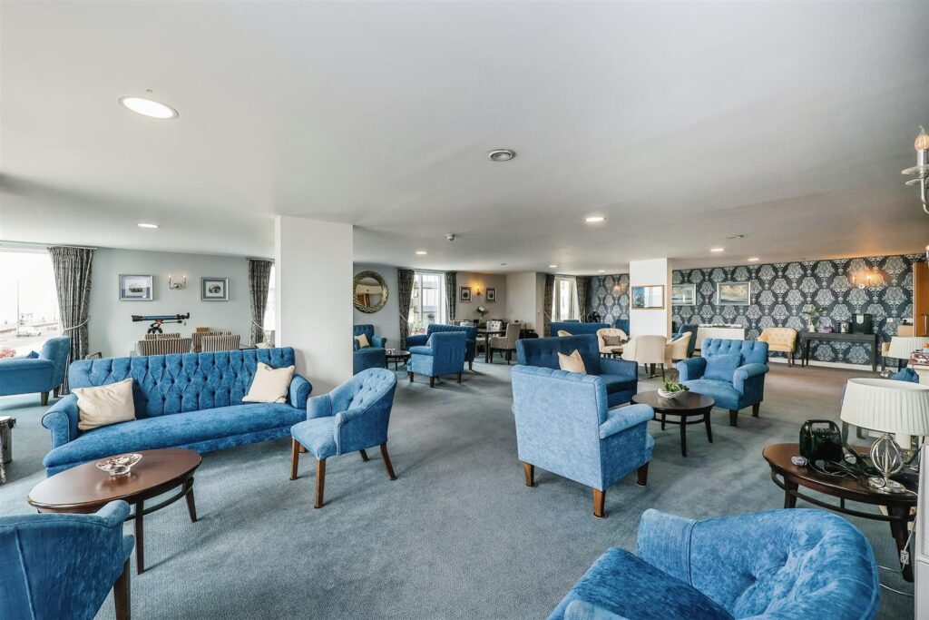 Tudor Rose Court