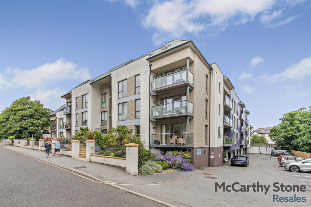 Trelawny House, Bar Road, Falmouth