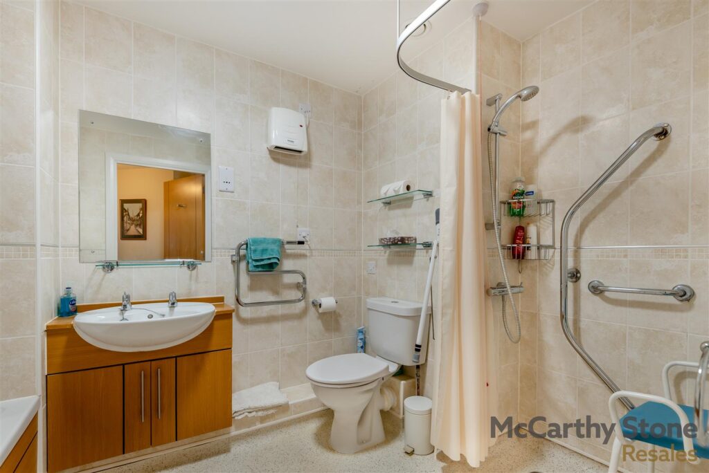 Cartwright Court, Victoria Road, Malvern, WR14 2GE