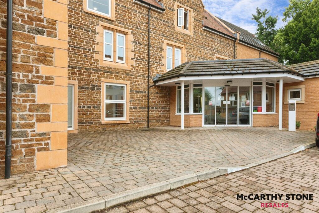 Wardington Court, Welford Road, Northampton, NN2 8FR