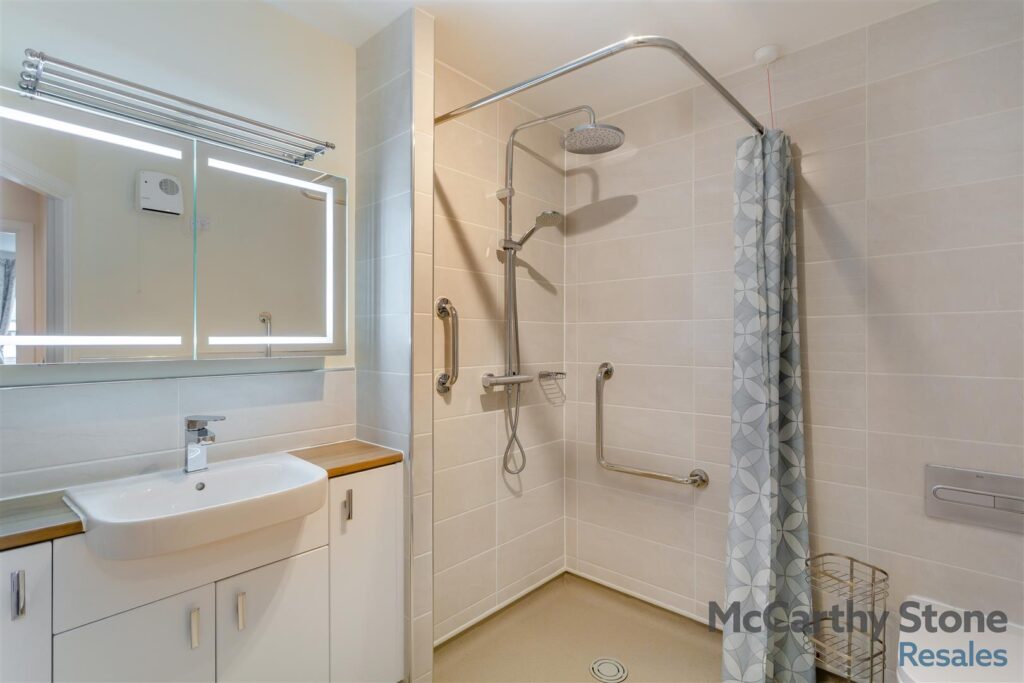 Chesterton Court, Railway Road, Ilkley