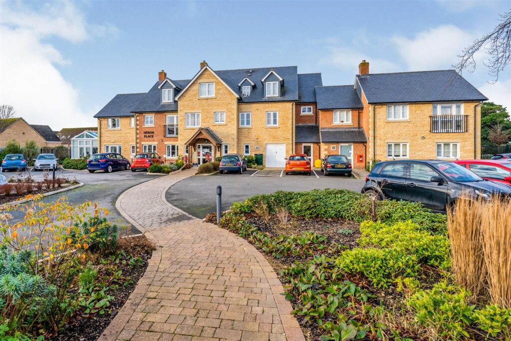 Heron Place, Nurseries Road, Kidlington, OX5 1FU