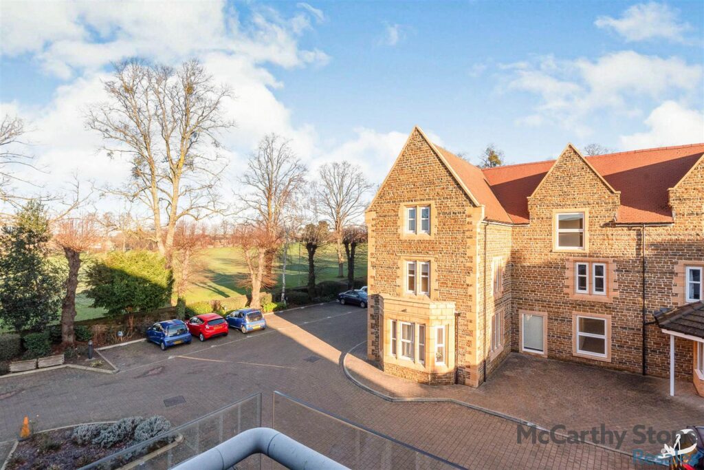 Wardington Court, Welford Road, Northampton, NN2 8FR