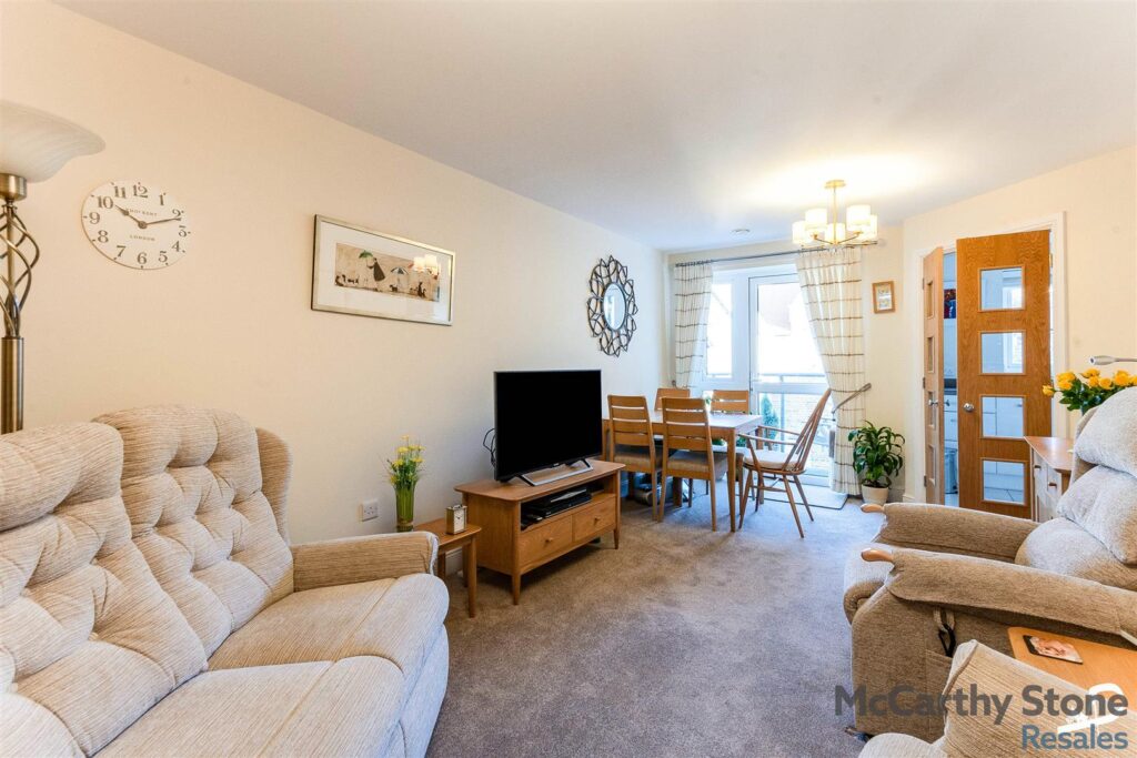 Wardington Court, Welford Road, Northampton, NN2 8FR