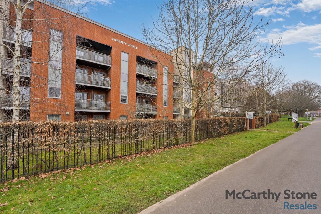 Corbett Court, The Brow, Burgess Hill, RH15 9DD