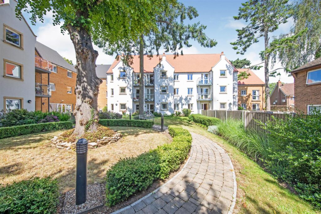 Wardington Court, Welford Road, Northampton, NN2 8FR