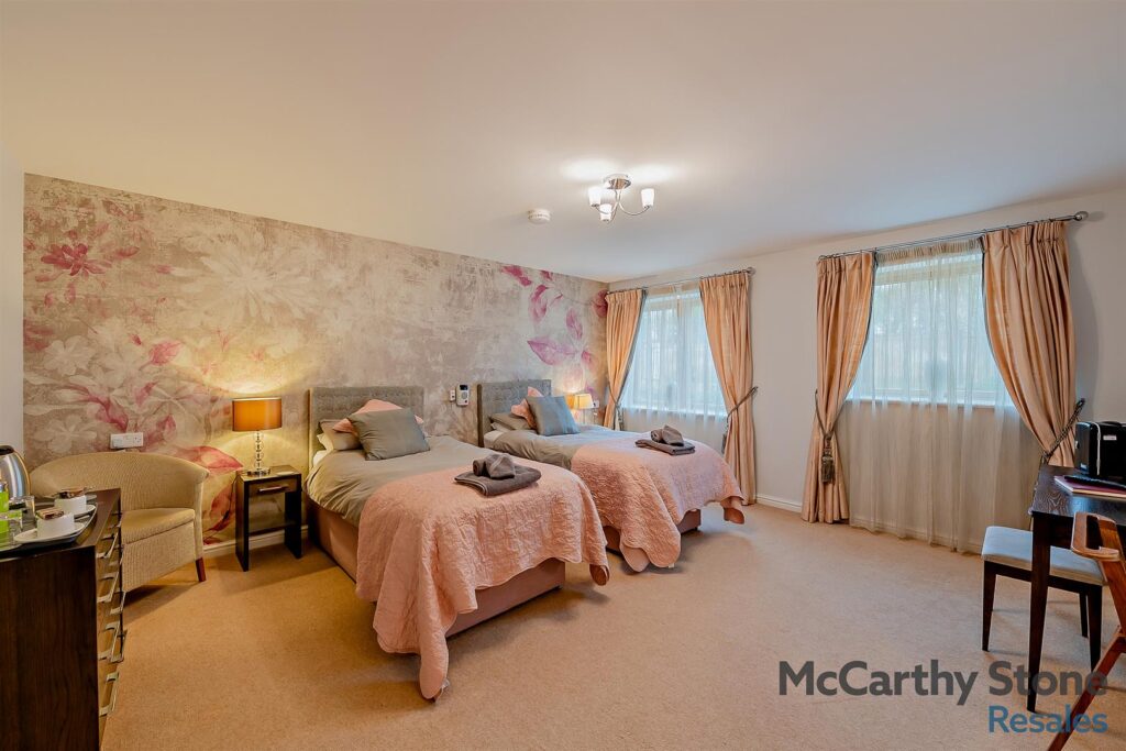 Ellisfields Court, Mount Street, Taunton
