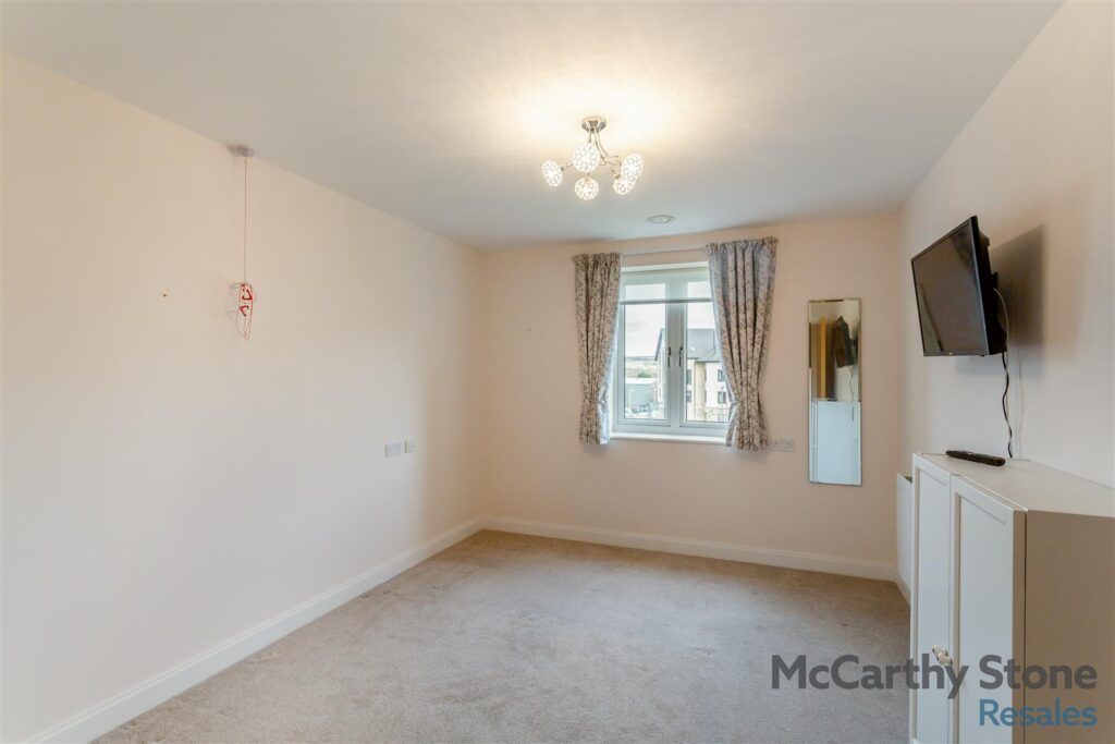 Chesterton Court, Railway Road, Ilkley