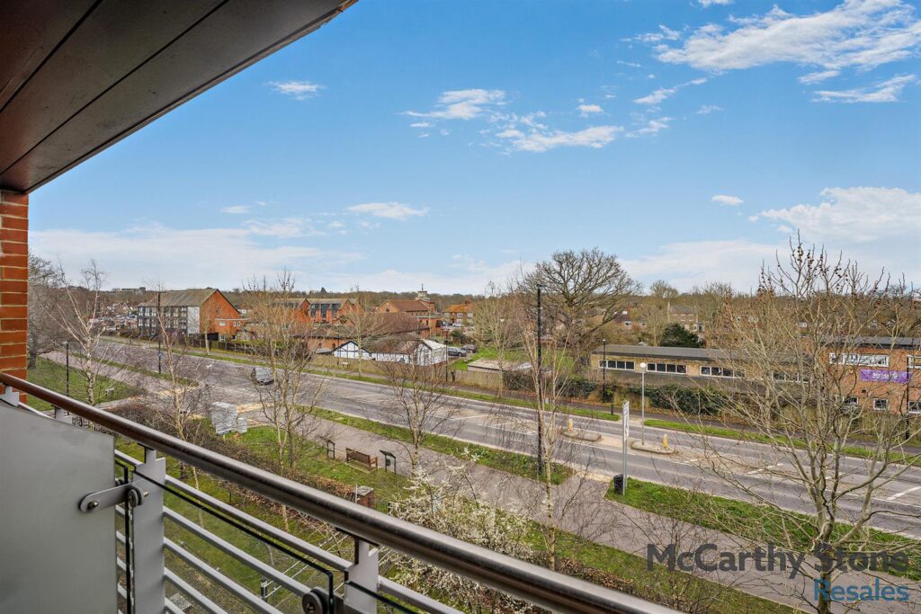 Corbett Court, The Brow, Burgess Hill, RH15 9DD