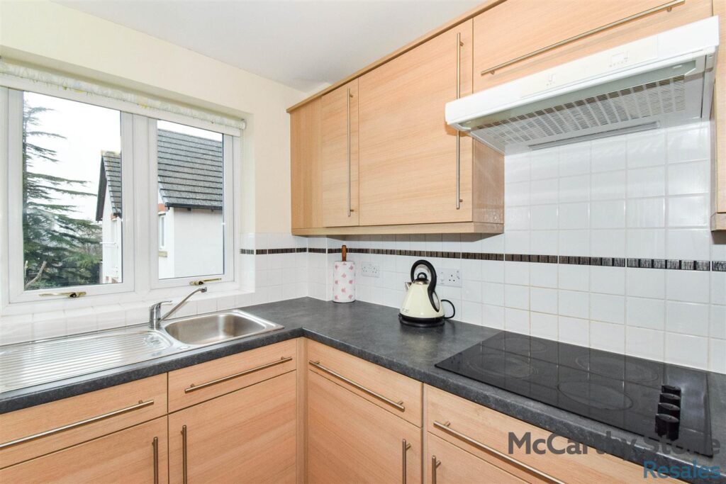 Rowleys Court, Sandhurst Street, Oadby, Leicester