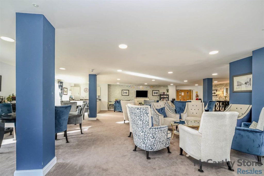 Miller Place, High View, Bedford, MK14 8EZ