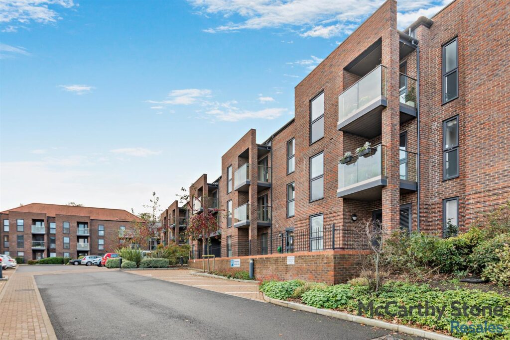 Austen Place, Lower Turk Street, Alton