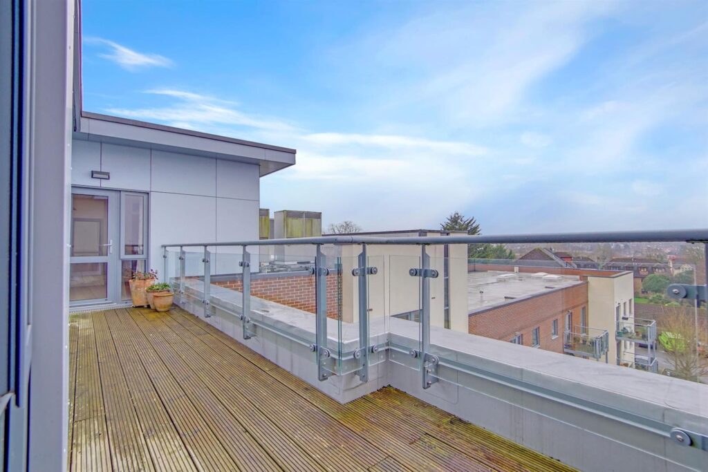 Elles House, Shotfiled, Wallington, Surrey