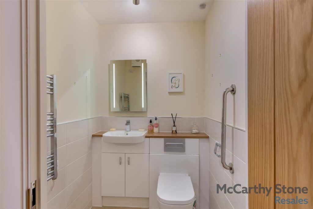 Chesterton Court, Railway Road, Ilkley