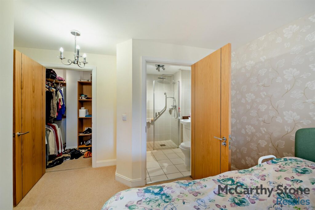 Squire Court, Raleigh Mead, South Molton Devon
