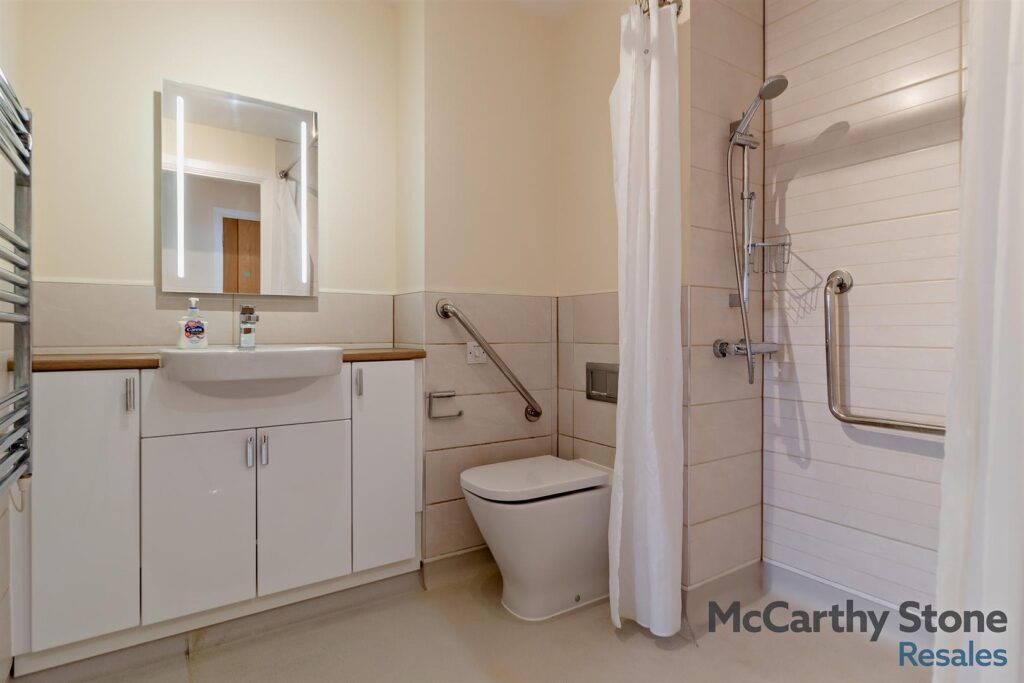 Daisy Hill Court, Westfield View, Eaton, Norwich, NR4 7FL
