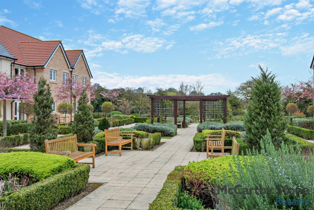 Roslyn Court, Lisle Lane, Ely, Cambridgeshire, CB7 4FA