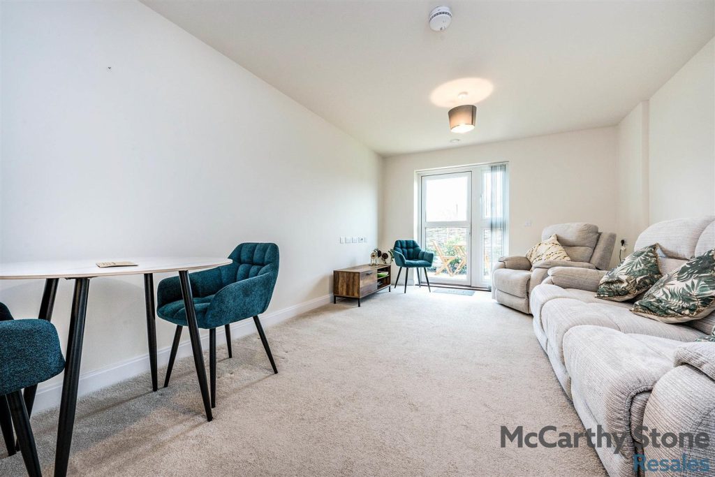 Barnsdale Drive, Westcroft, Milton Keynes