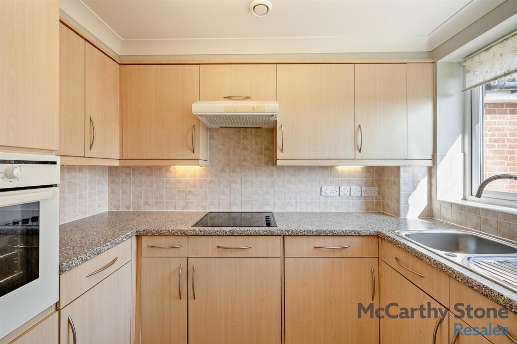 Fussells Court, Station Road, Worle, Weston-Super-Mare