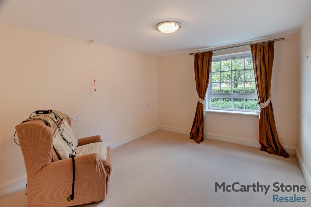 Claridge House, Littlehampton, West Sussex, BN17 5FE