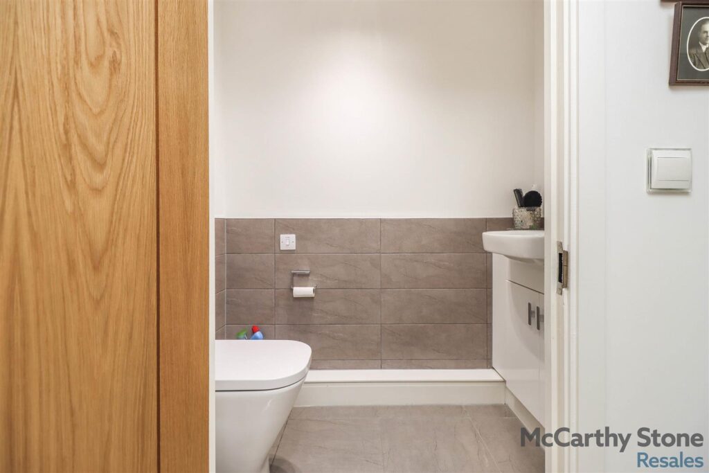 Elizabeth Place, Trimbush Way, Market Harborough