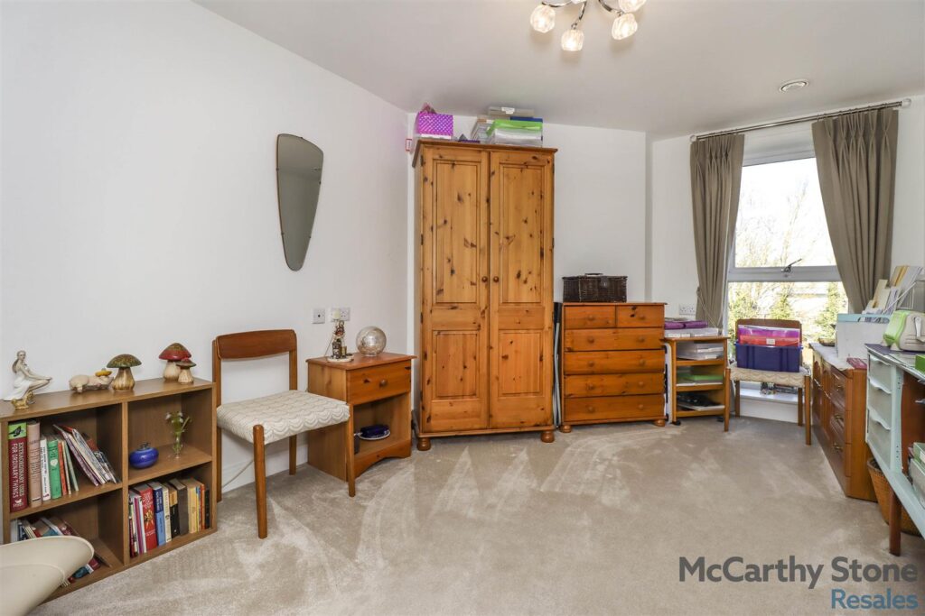 Elizabeth Place, Trimbush Way, Market Harborough