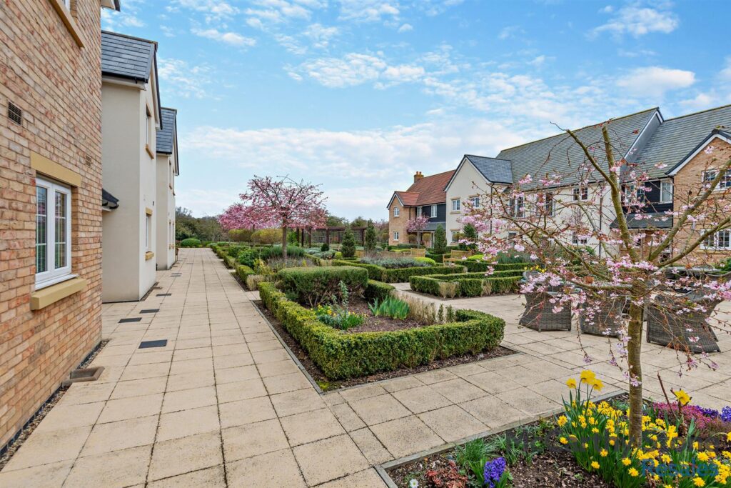 Roslyn Court, Lisle Lane, Ely, Cambridgeshire, CB7 4FA