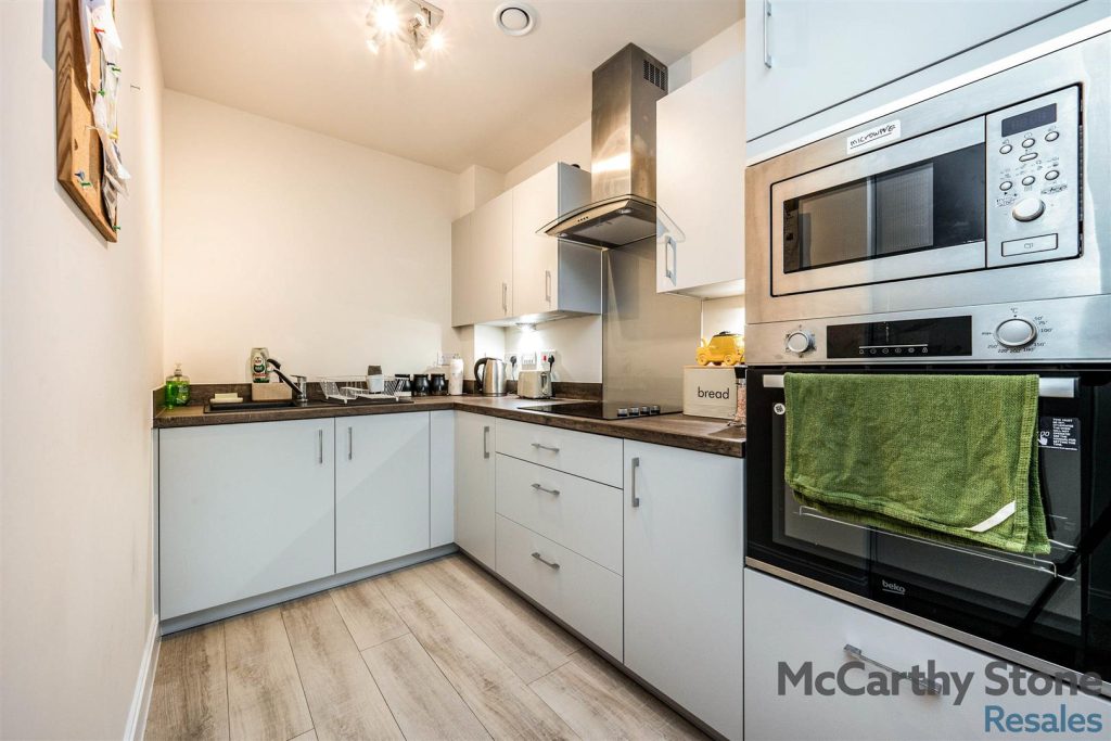 Barnsdale Drive, Westcroft, Milton Keynes