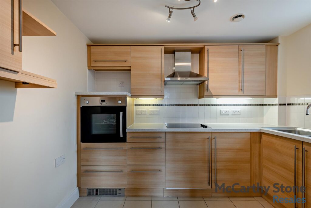 Cartwright Court, 2 Victoria Road, Malvern