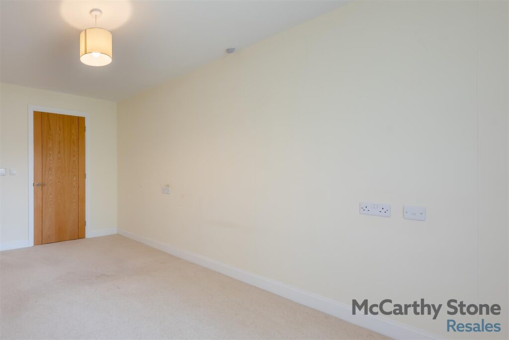 Thorneycroft, Wood Road, Tettenhall, WV6 8PR
