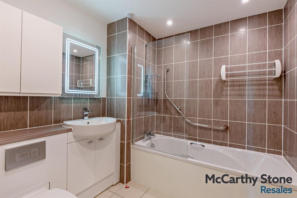 Horsley Place, High Street, Cranbrook, Kent, TN17 3DH