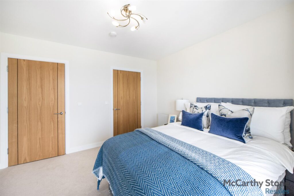 Viewpoint, Harbour Road, Gosport, Hampshire, PO12 1GX