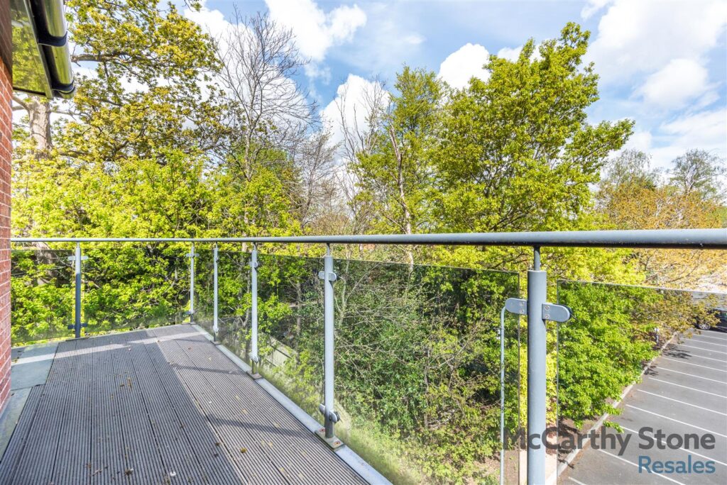 Thorneycroft, Wood Road, Tettenhall, WV6 8PR