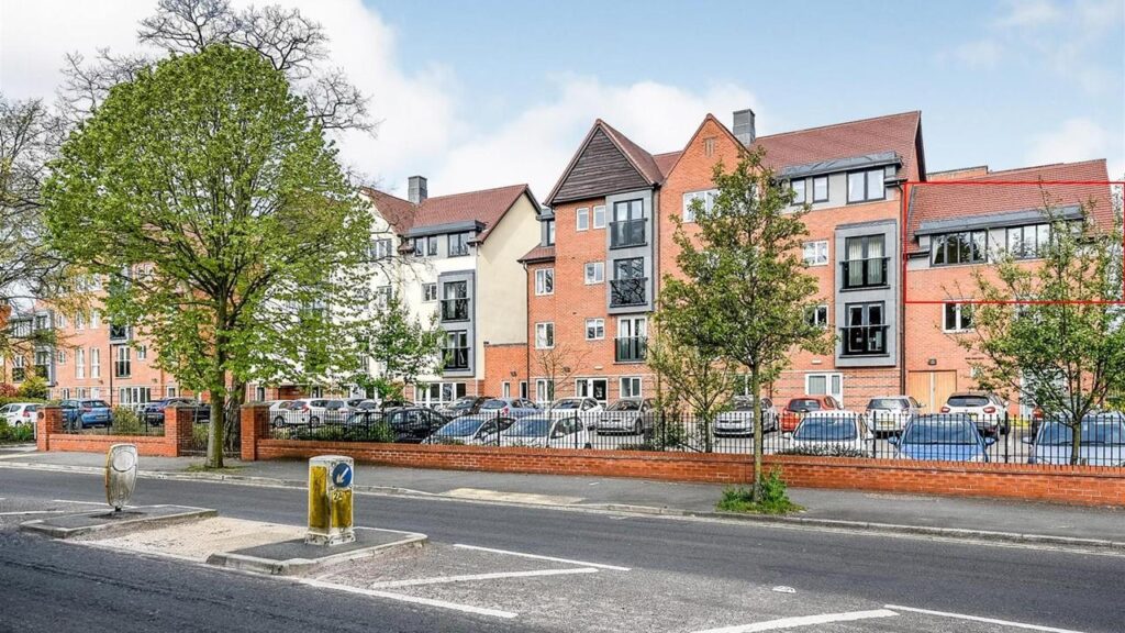 Brunlees Court, 19-23 Cambridge Road, Southport