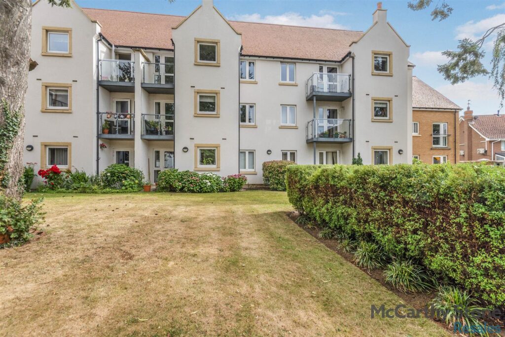 Wardington Court, Welford Road, Northampton