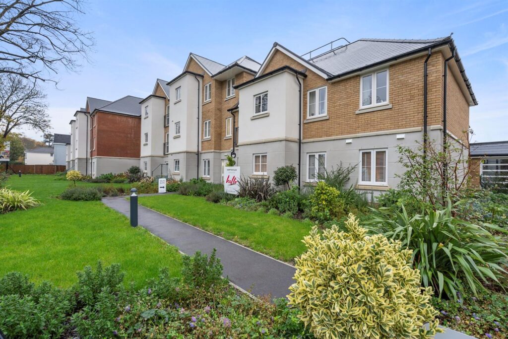 8 Hampton Place, Hampton Close, Southampton SO15 5QR