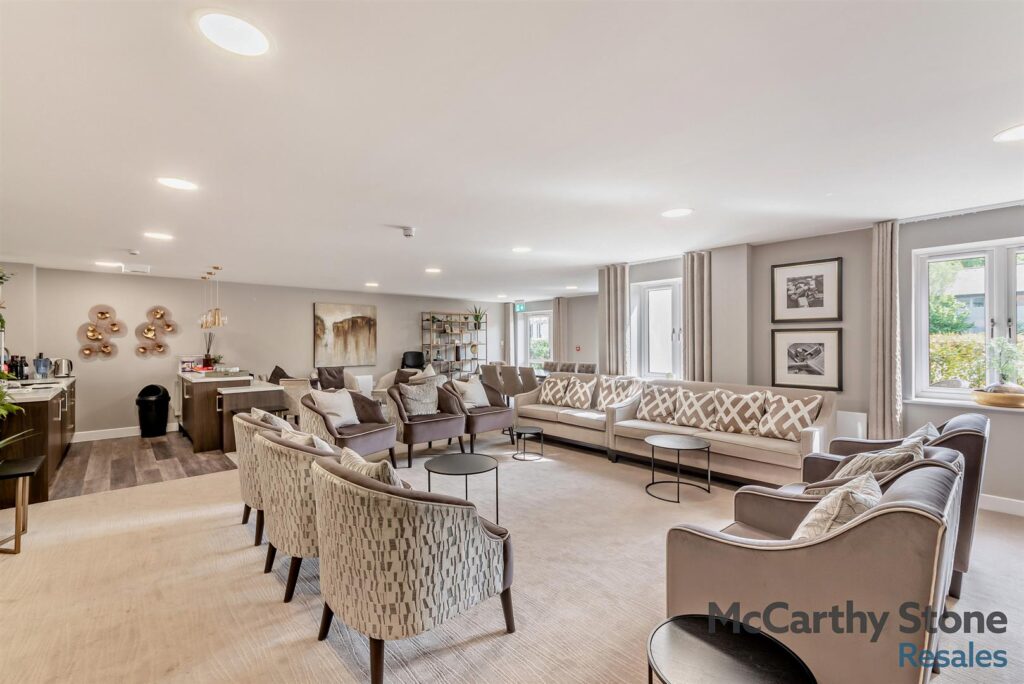 Island View, Basingstoke, RG23 7GU