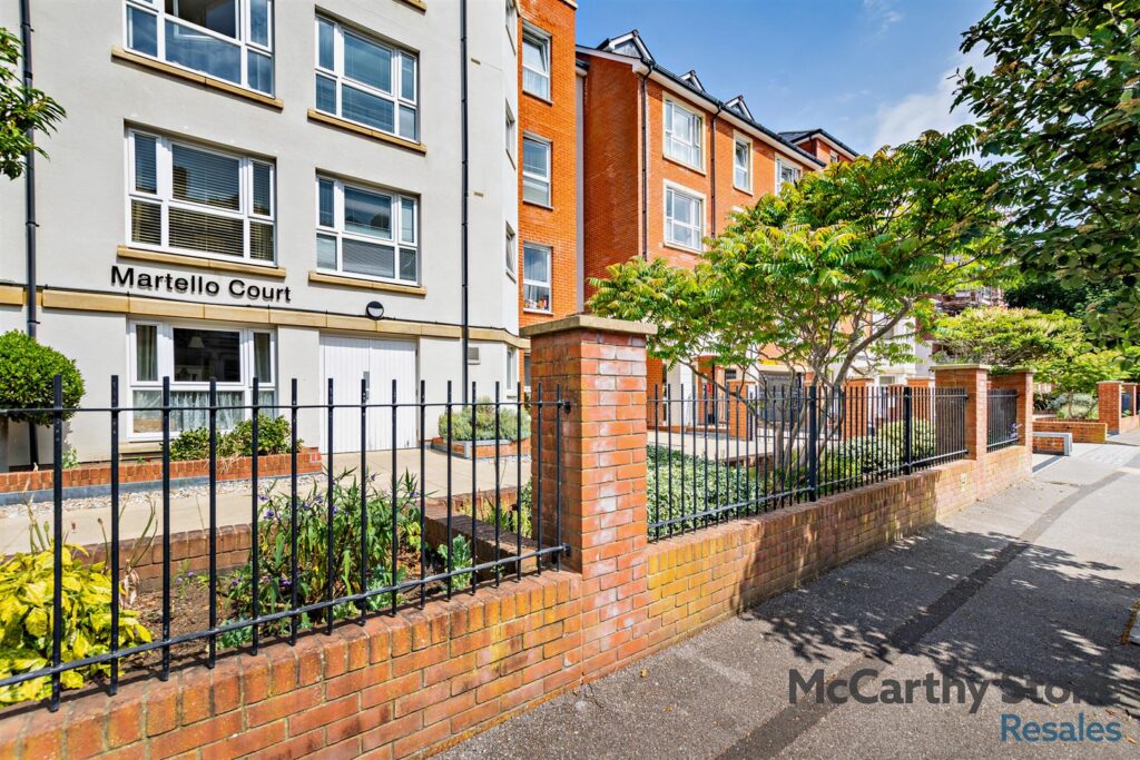 Martello Court, Jevington Gardens, Eastbourne, BN21 4SD
