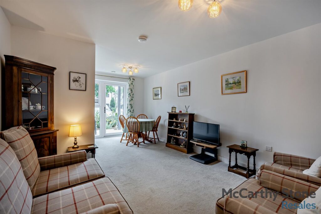 Eagle Way, Martlesham Heath